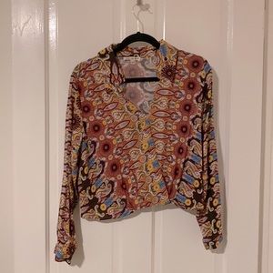 Cropped Long sleeve blouse